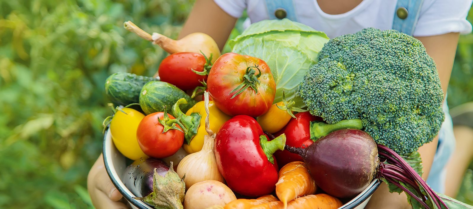 ¿Por qué deberías empezar a consumir frutas y verduras ecológicas? Las 5 preguntas más frecuentes